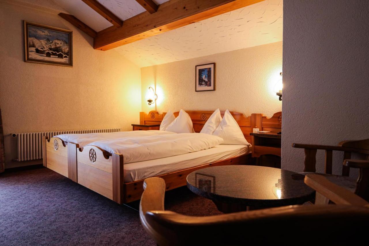 Hotel Christiania Saas-Fee Esterno foto
