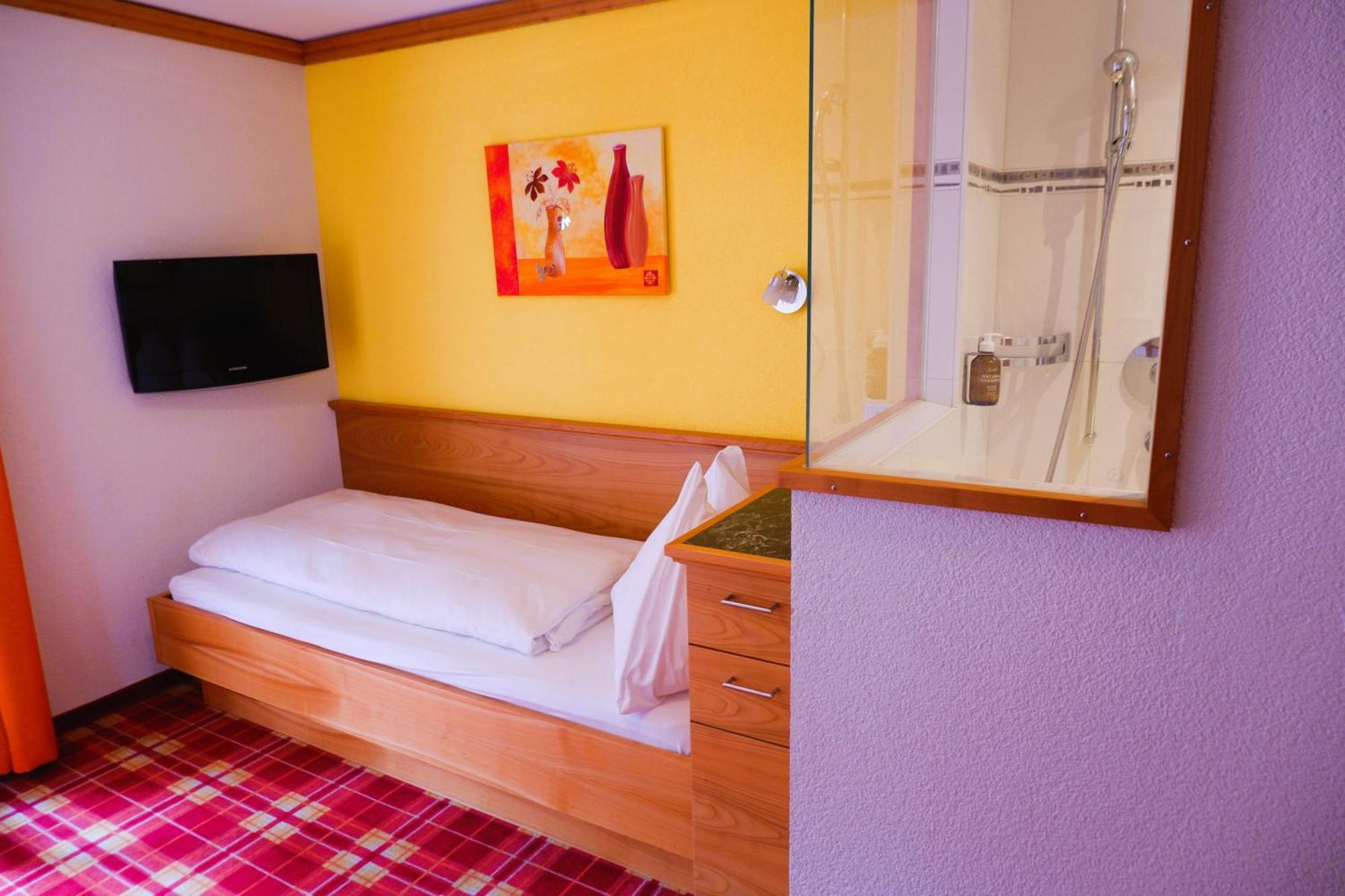 Hotel Christiania Saas-Fee Esterno foto