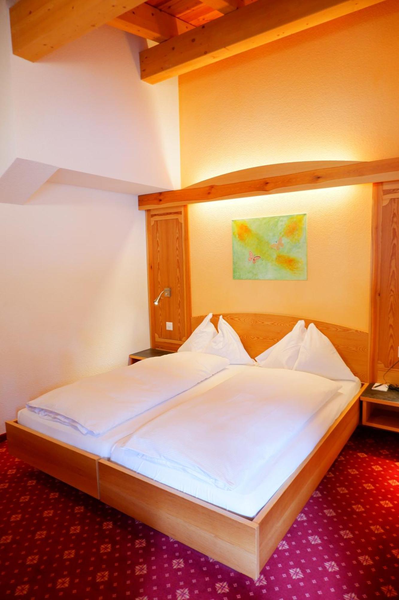 Hotel Christiania Saas-Fee Esterno foto