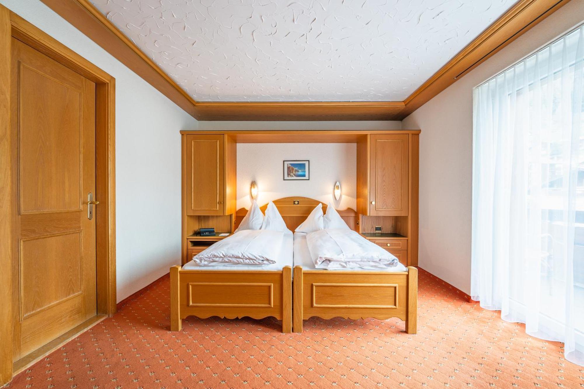 Hotel Christiania Saas-Fee Esterno foto