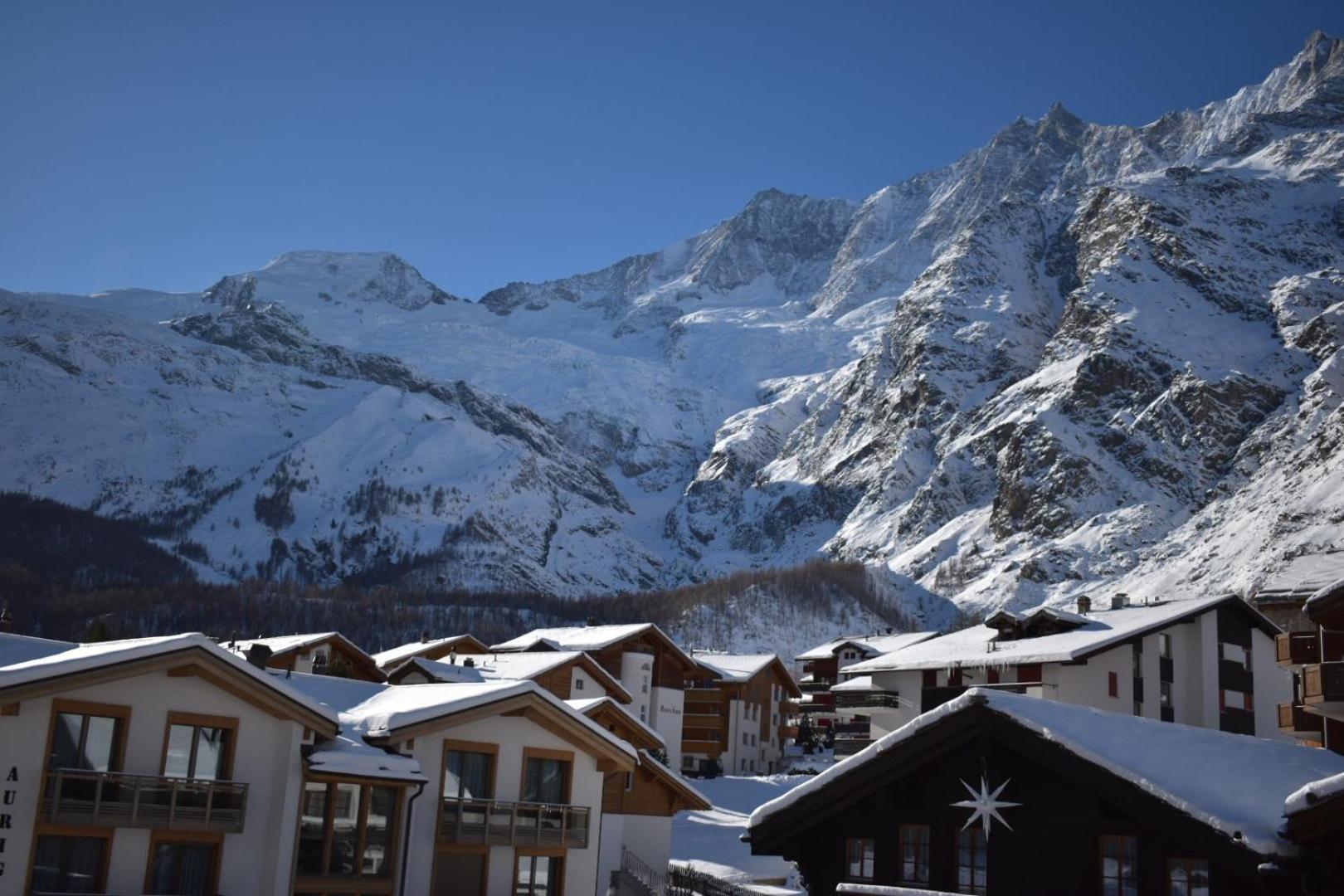 Hotel Christiania Saas-Fee Esterno foto